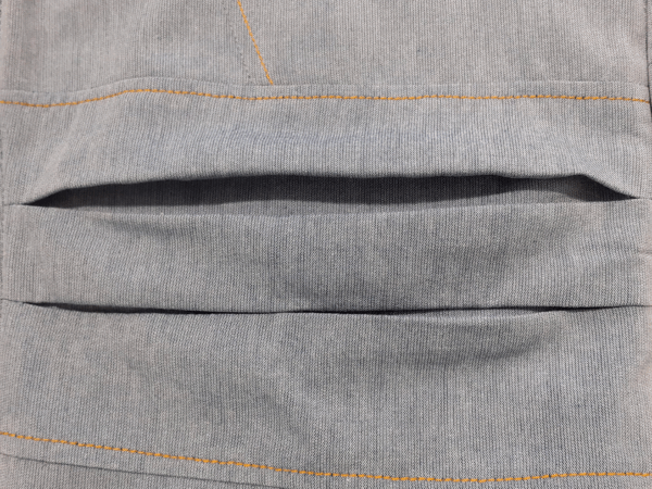 Pantalone UWT01-dettaglio del ginocchio