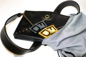 LB02 LETTER BAG
